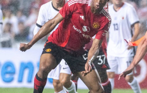 负债10亿镑，亏损过亿！曼联凭啥还是全球第二值钱俱乐部？