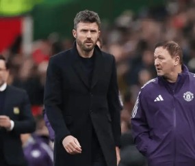 1亿豪赌太疯狂！曼联孤注一掷，真能换回王朝荣光吗？