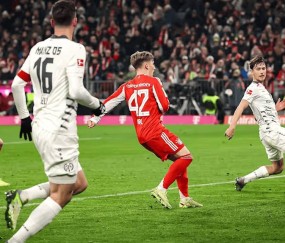 德甲爆冷夜！拜仁狂攻未果，2-2战平让冠军悬念陡增？