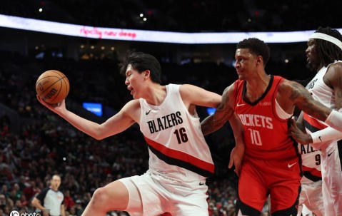 火箭绝杀无效再陷停滞泥潭 大阵容比拼杨瀚森秀存在感