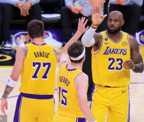 詹姆斯复出湖人并未退步 顶级“让学”助力东契奇50+