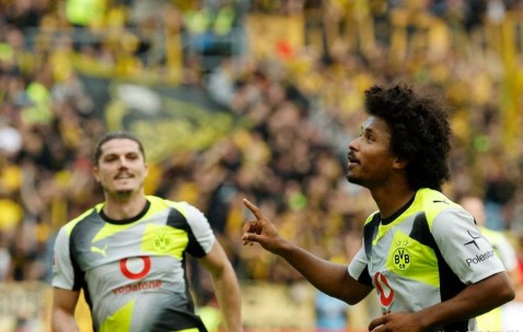 德甲积分榜最新战况：多特蒙德4连胜，法兰克福疯狂进六球，勒沃库森险胜