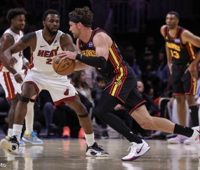 阿德巴约25+10希尔德空砍31分 热火胜老鹰