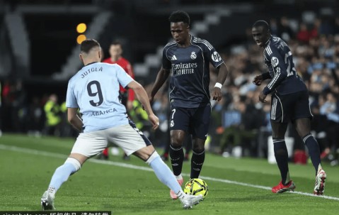 巴黎主场1-3爆冷输摩纳哥！戈洛文替补闪击+巴洛贡锁定胜局，法甲领头羊警钟长鸣