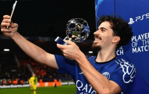 26岁的他成大师候选人：巴黎夺取欧冠的功臣，葡萄牙运筹帷幄之本